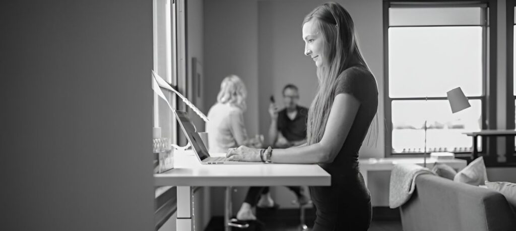 Uuring annab ülevaate tööga seotud haiguste diagnoosimise ning tööst põhjustatud tervisekahjustuste hüvitamise süsteemist Eestis. Analüüsis kaardistati, kuidas jõuab inimene terviseprobleemi tekkimisest kutsehaiguse või tööst põhjustatud haiguse diagnoosini ja sealt edasi tervisekahju hüvitamiseni ning millised probleemid sellel teekonnal tekivad. 